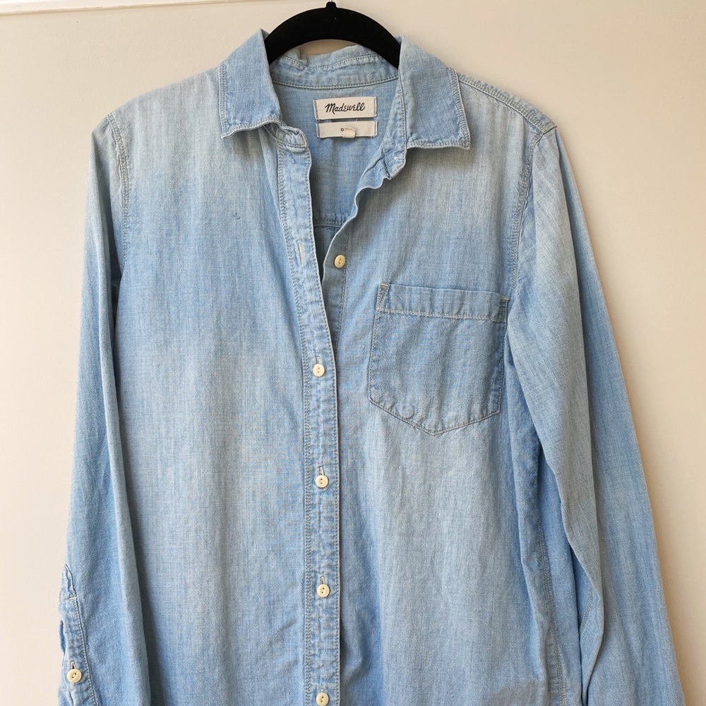 Madewell Women’s casual denim shirt